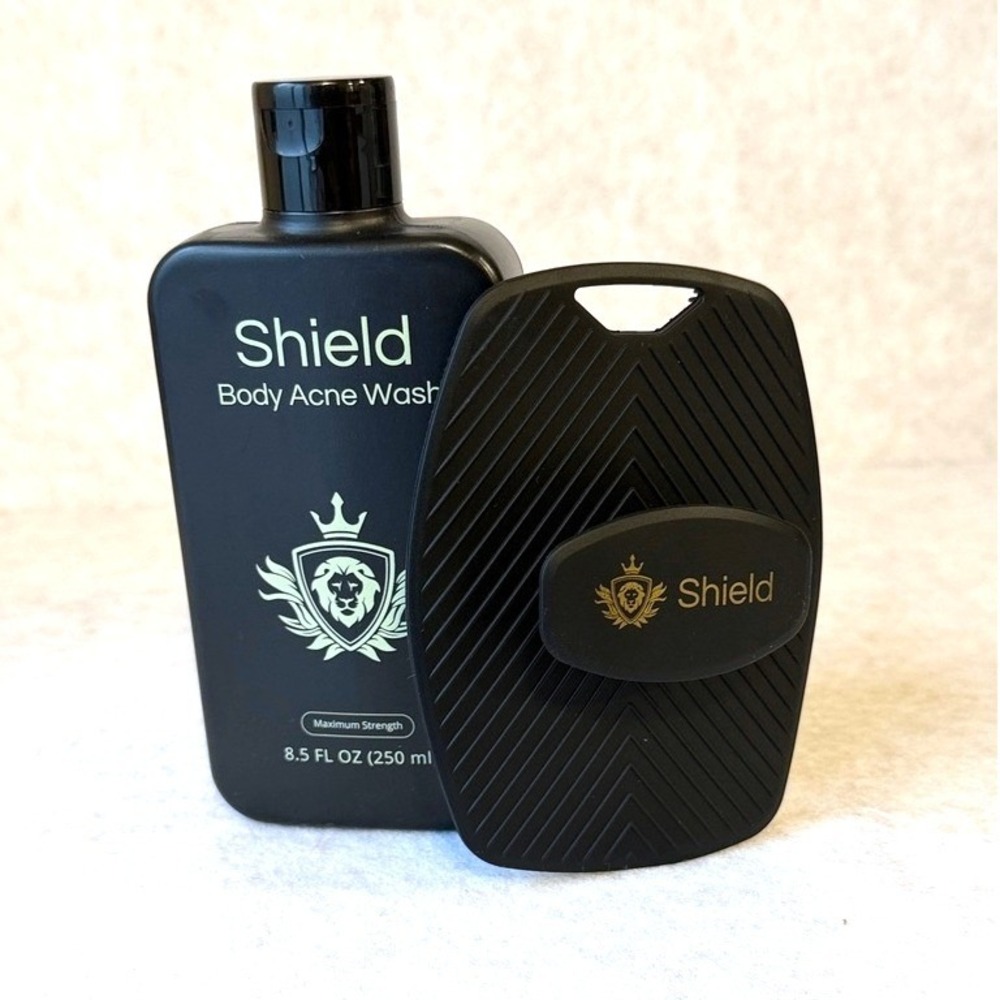 Shield Body Acne Wash 10% Benzoyl Peroxide 8.5oz with Silicone Scrubber Set